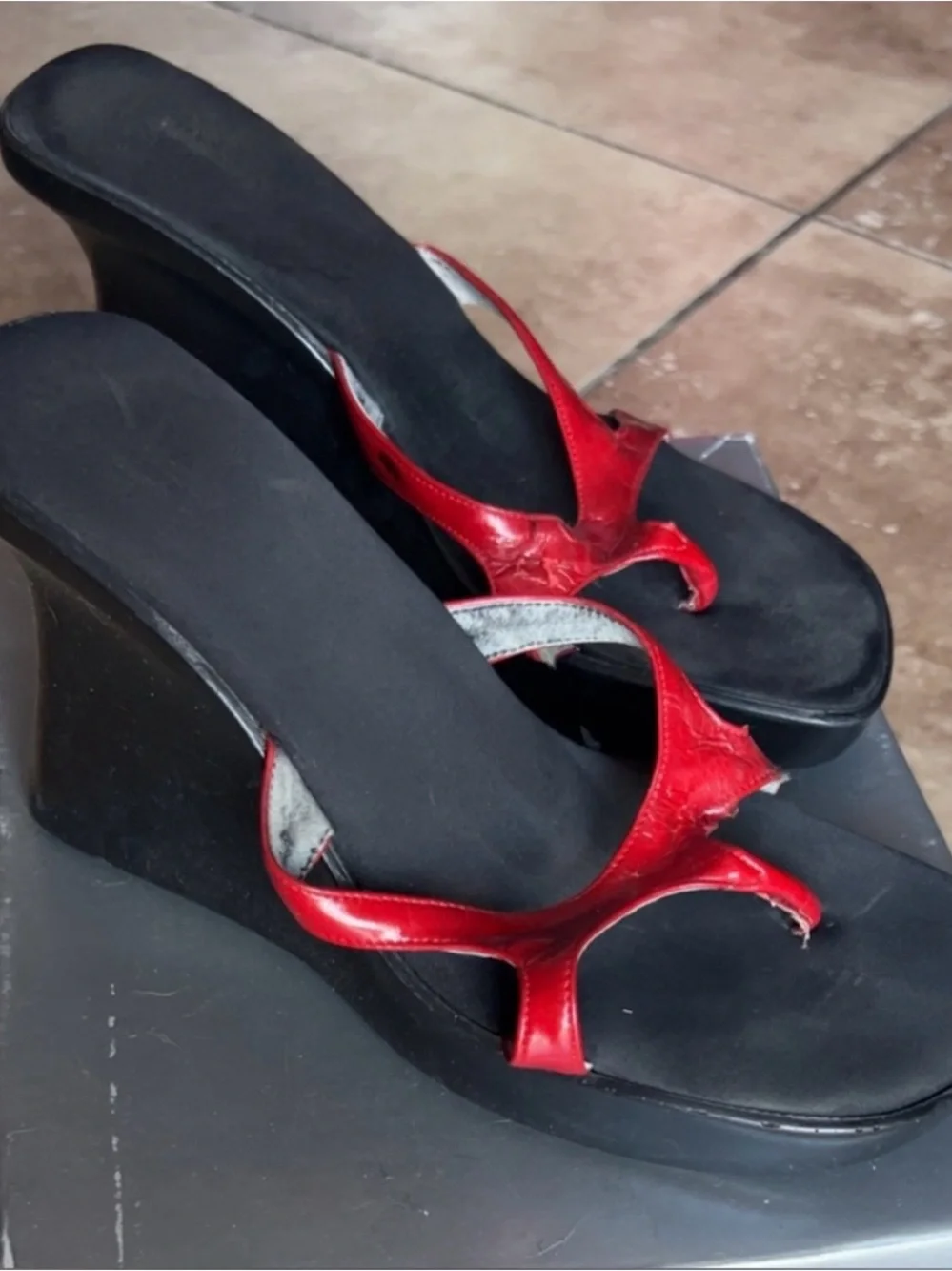 Charles David | Red Black Wedge Sandals Mules Flip Flops Shoes Women’s